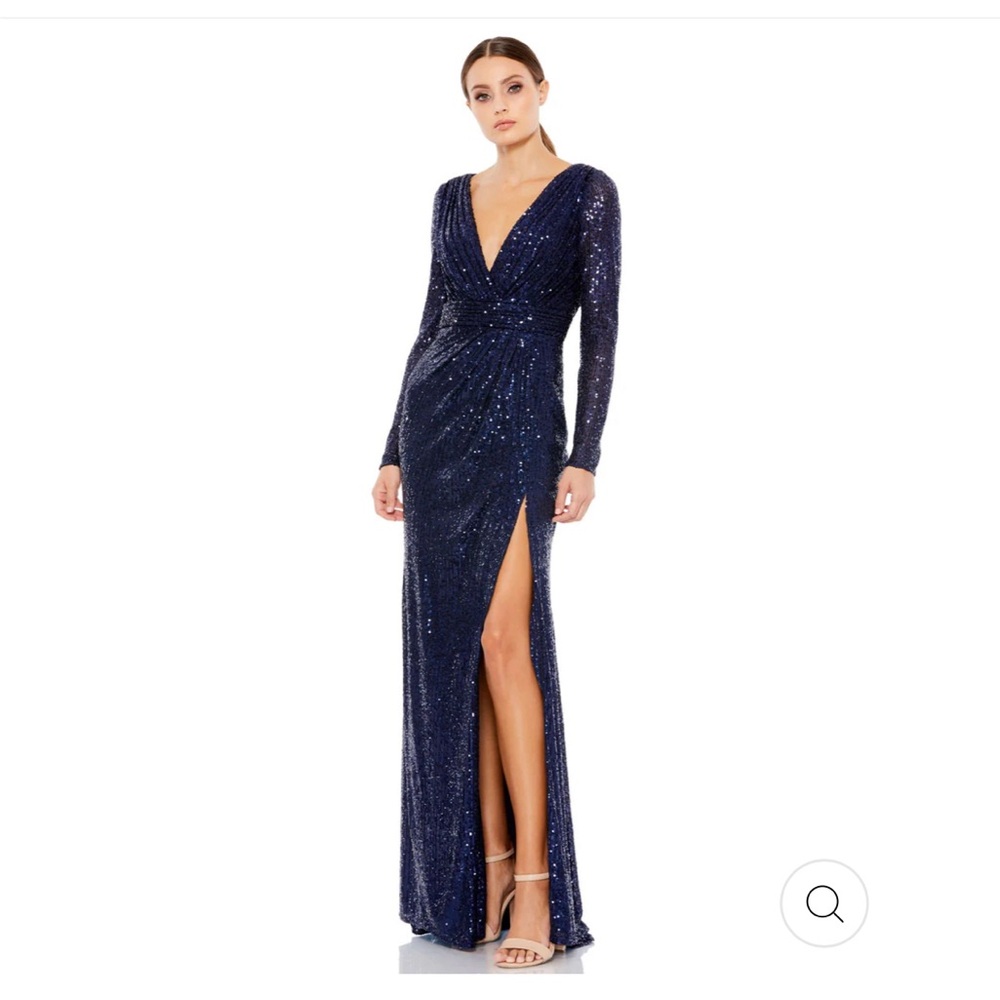 Mac Duggal - SEQUINED LONG SLEEVE GOWN